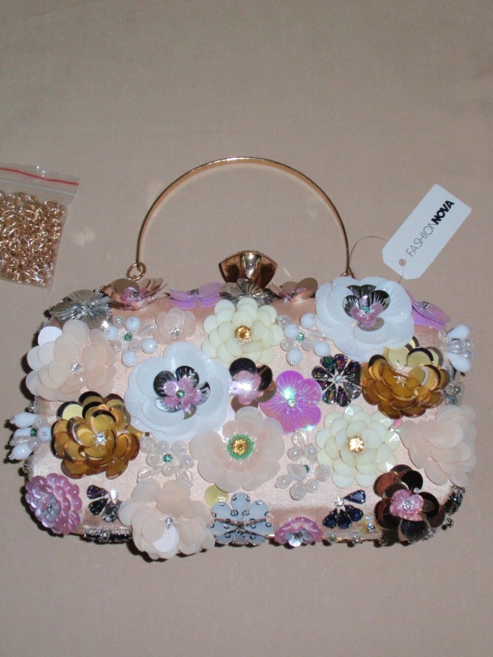 NEW w Flaw Flower Embellished Evening Clutch with Chain Strap Fashion Nova